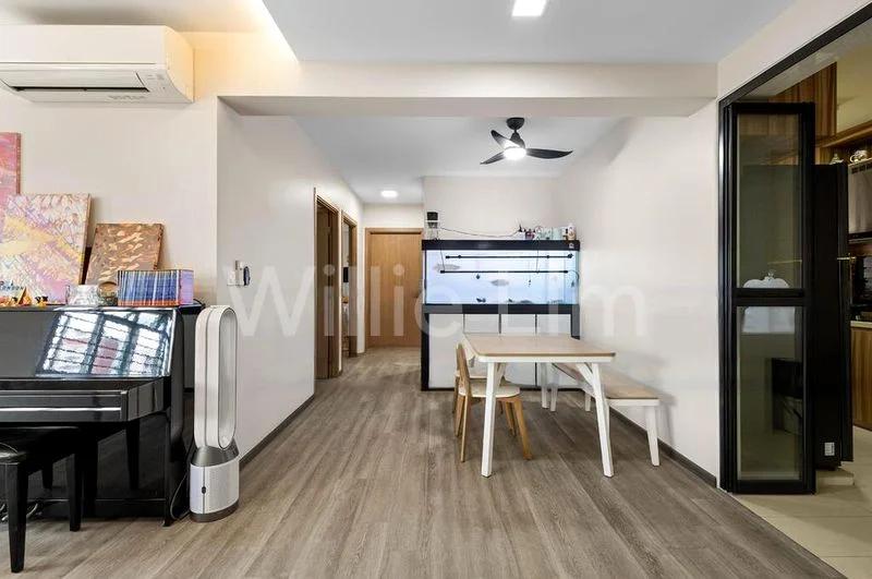 5 Room (5I) HDB for Sale in  461B Bukit Batok West Avenue 8 - Image 9